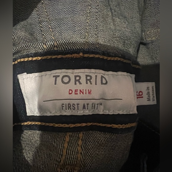 EUC TORRID Denim Overalls Size 16 - Picture 11 of 11